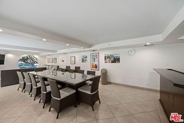 2960 Neilson Way 304, Santa Monica, CA 90405
