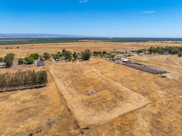 10755 Cody Drive, Red Bluff, CA 96080
