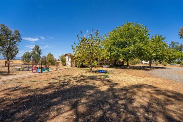 10755 Cody Drive, Red Bluff, CA 96080