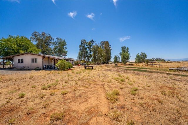 10755 Cody Drive, Red Bluff, CA 96080