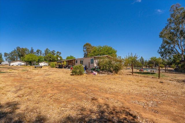 10755 Cody Drive, Red Bluff, CA 96080