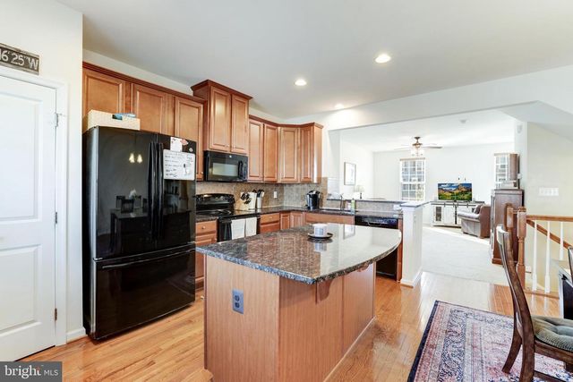 7076 MONGOOSE TRL, Gainesville, VA 20155