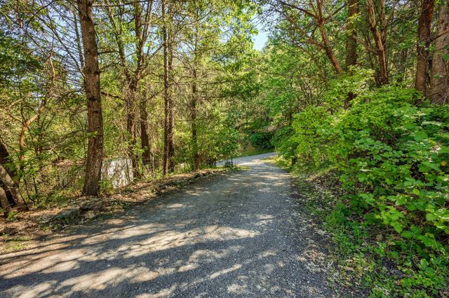 2145 Knowles Road, Medford, OR 97501