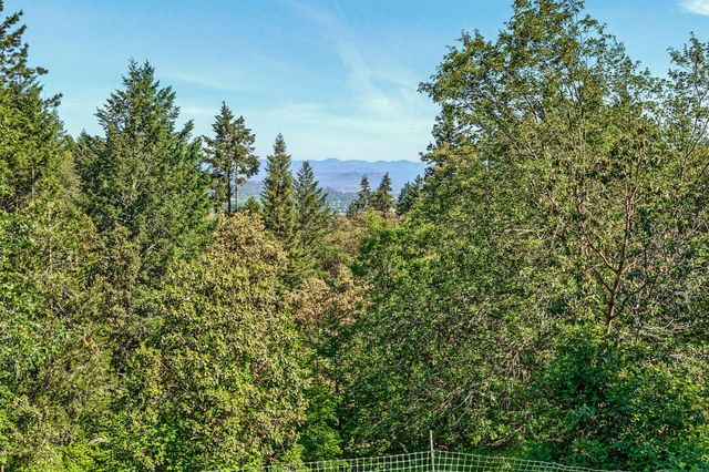 2145 Knowles Road, Medford, OR 97501