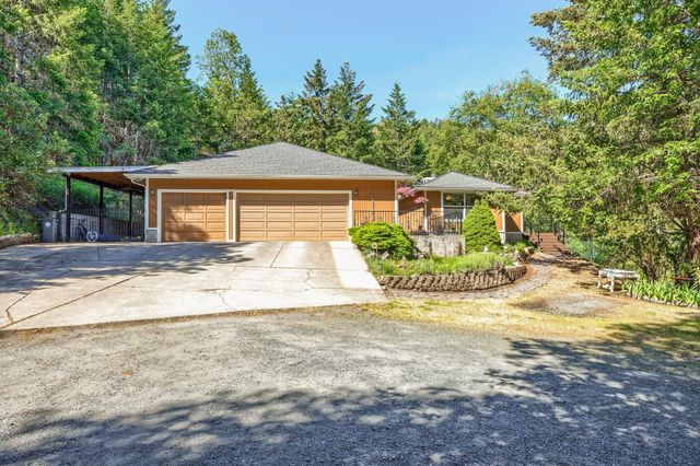 2145 Knowles Road, Medford, OR 97501