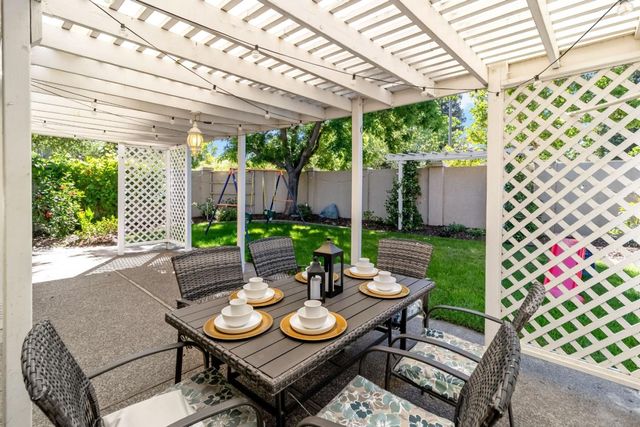 2380 Bayo Claros Circle, Morgan Hill, CA 95037