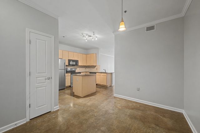 1803 Broadway Apt 612, Nashville, TN 37203