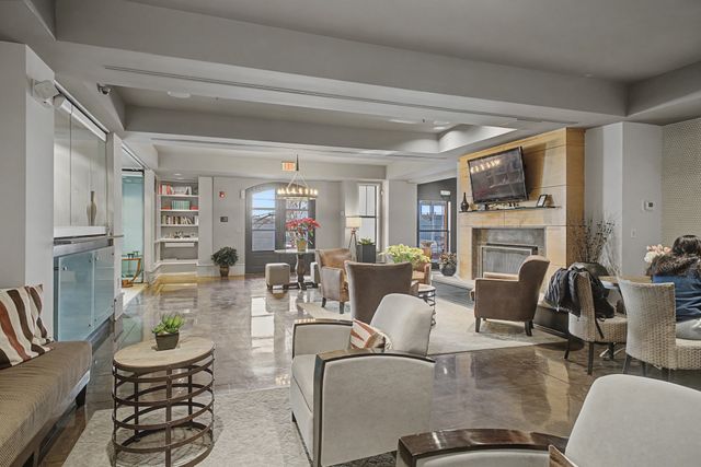 1803 Broadway Apt 612, Nashville, TN 37203