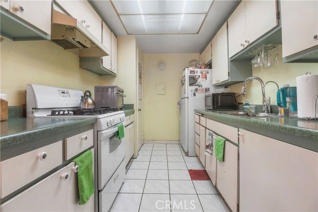 12410 Rancho Vista, Cerritos, CA 90703