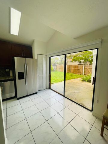 617 NW 132nd Terrace 617, Plantation, FL 33325