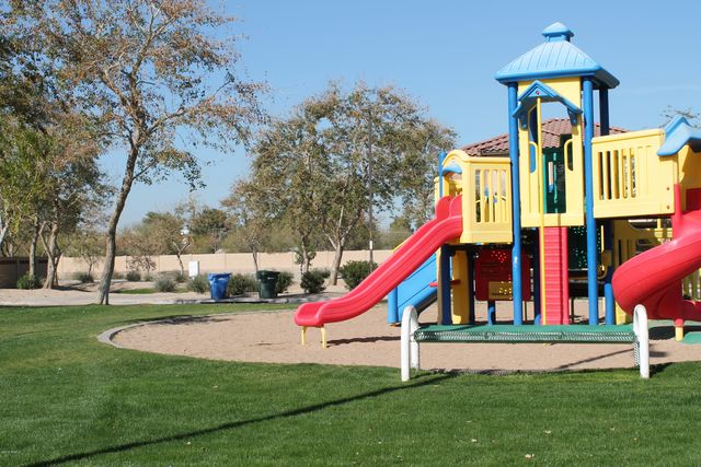 1513 E MOBILE Lane, Phoenix, AZ 85040