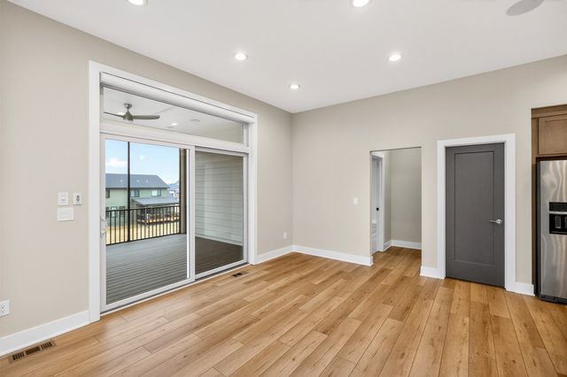 17686 Townsend Drive, Clive, IA 50325