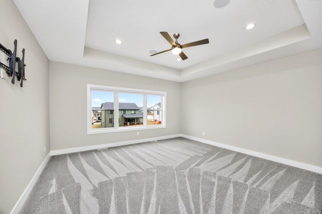 17686 Townsend Drive, Clive, IA 50325