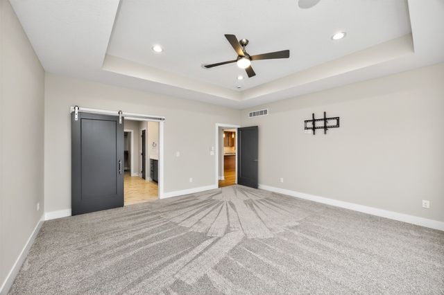 17686 Townsend Drive, Clive, IA 50325