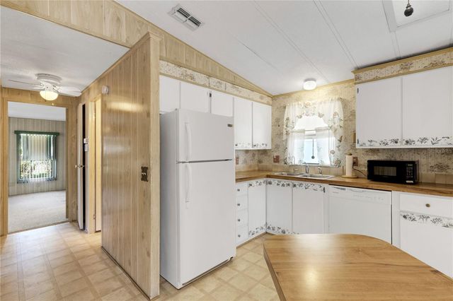 357 LONGWOOD DRIVE, Venice, FL 34285