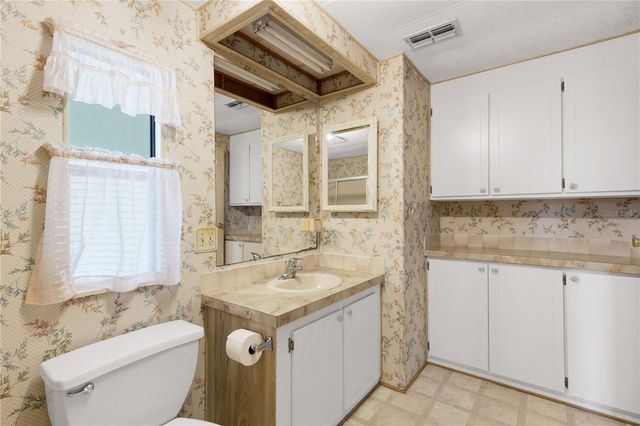 357 LONGWOOD DRIVE, Venice, FL 34285