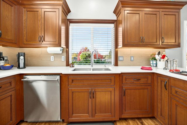 2315 Robertson Crest, Grants Pass, OR 97527