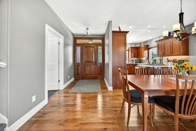 2315 Robertson Crest, Grants Pass, OR 97527