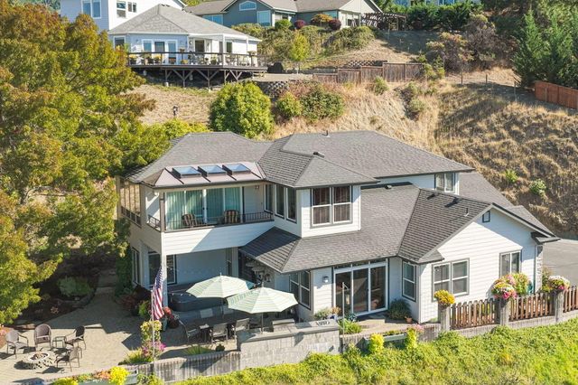 2315 Robertson Crest, Grants Pass, OR 97527