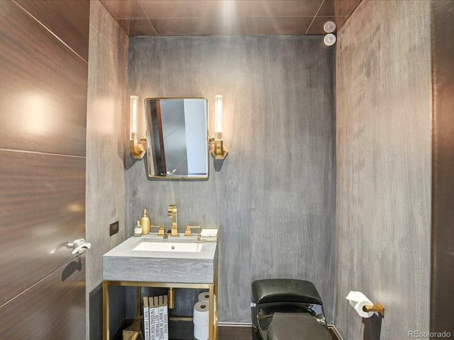 1133 14th St 2320, Denver, CO 80202