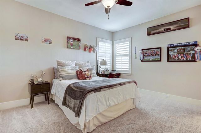 4501 WESTLAKE DR 23, Austin, TX 78746