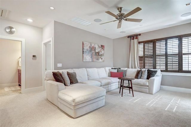 4501 WESTLAKE DR 23, Austin, TX 78746