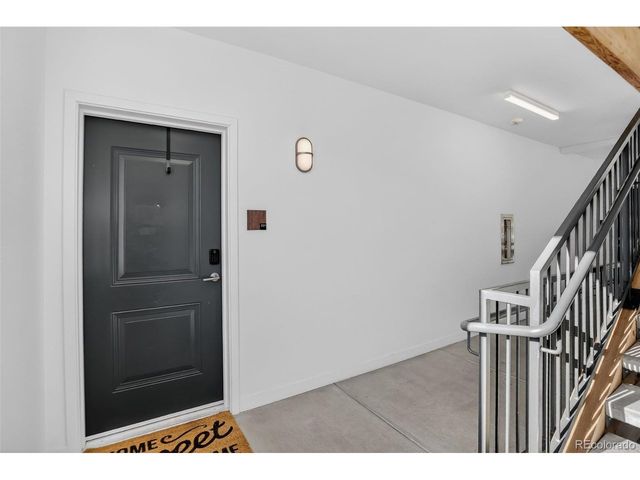 8475 E 36th Ave 221, Denver, CO 80238