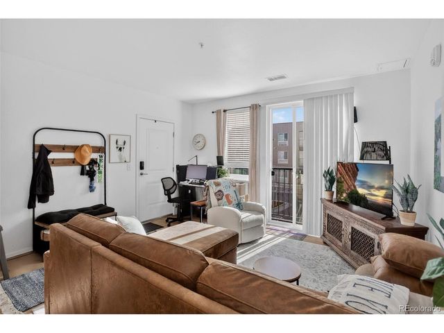 8475 E 36th Ave 221, Denver, CO 80238