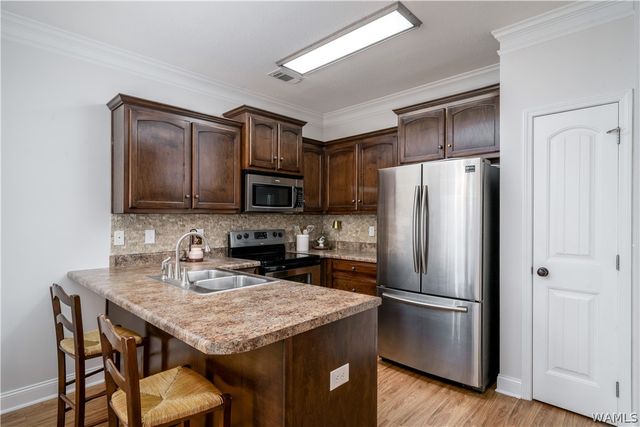 11875 Lathrop, Moundville, AL 35474