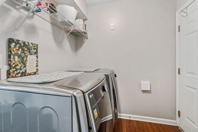 80 Lakes At Cheshire Drive, Delaware, OH 43015