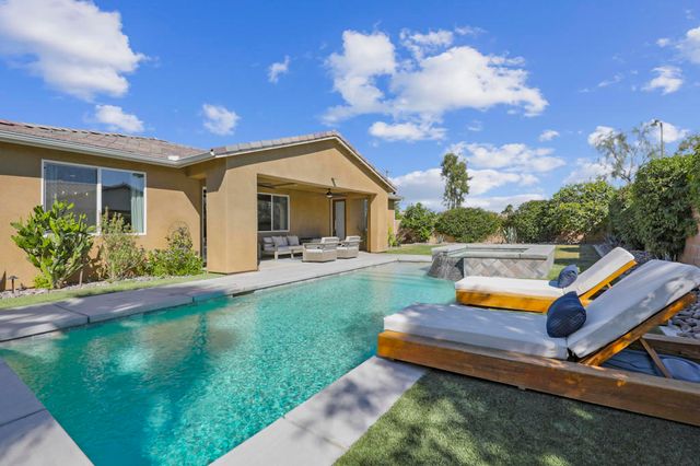 43402 Hazelton Lane, Bermuda Dunes, CA 92203