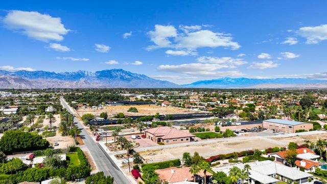 43402 Hazelton Lane, Bermuda Dunes, CA 92203