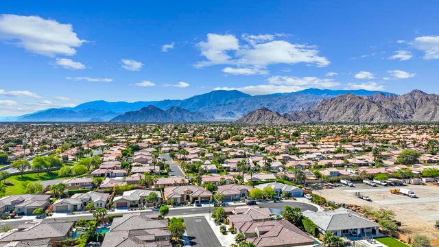 43402 Hazelton Lane, Bermuda Dunes, CA 92203