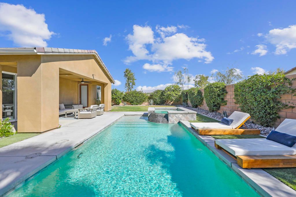 43402 Hazelton Lane, Bermuda Dunes, CA 92203