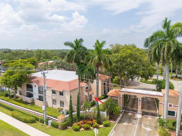 11856 NW 11th Street 11856, Pembroke Pines, FL 33026