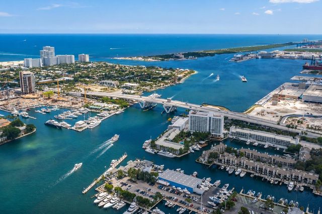 35 PORT SIDE Drive 35B, Fort Lauderdale, FL 33316
