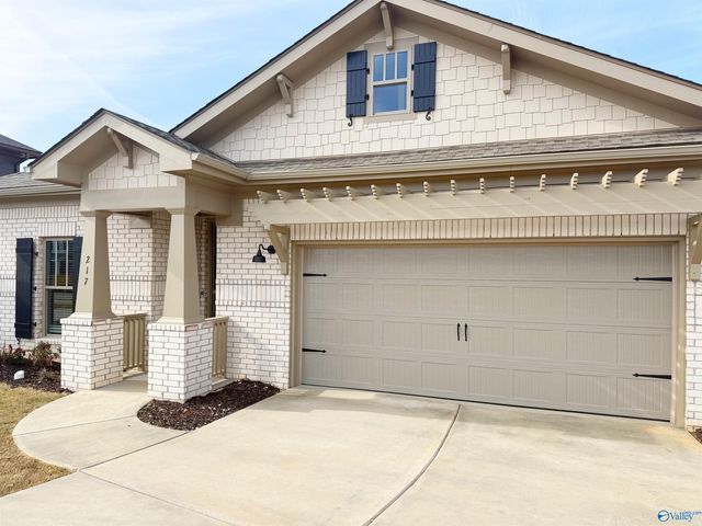 217 Stockyard Circle, Madison, AL 35757