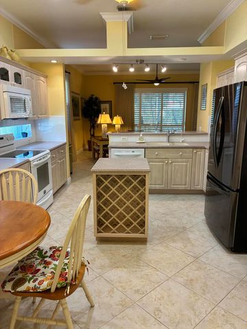 646 Venetto Court, Port St. Lucie, Port St Lucie, FL 34986