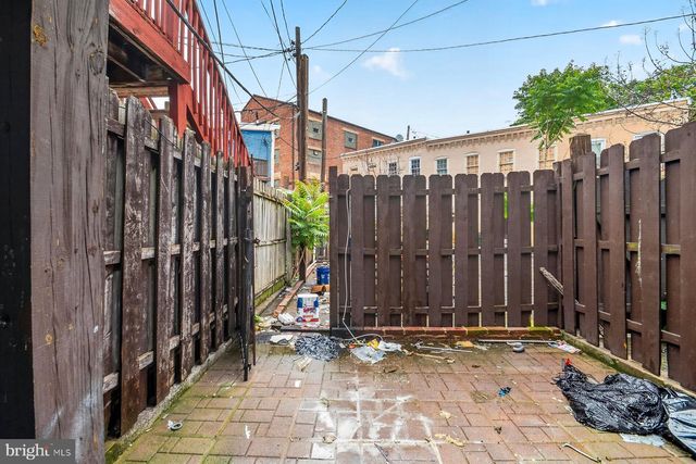 1210 W CROSS ST W, Baltimore, MD 21230