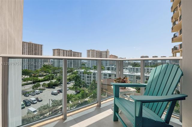 17550 Collins Ave 701, Sunny Isles Beach, FL 33160