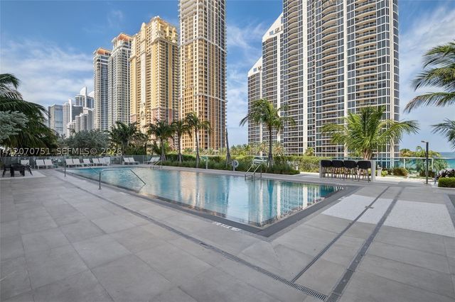 17550 Collins Ave 701, Sunny Isles Beach, FL 33160