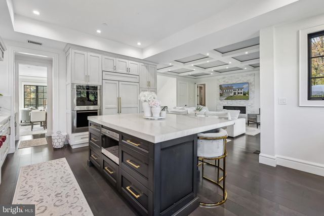 6025 AVON DR, Bethesda, MD 20814