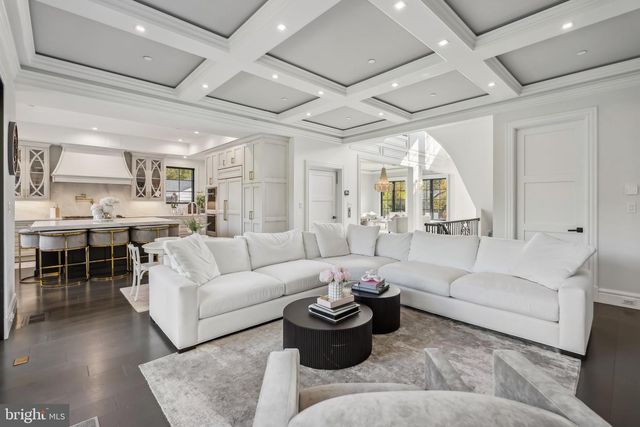 6025 AVON DR, Bethesda, MD 20814