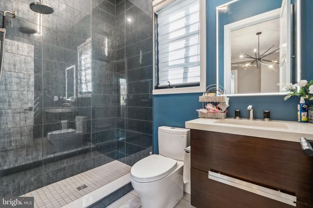 6025 AVON DR, Bethesda, MD 20814