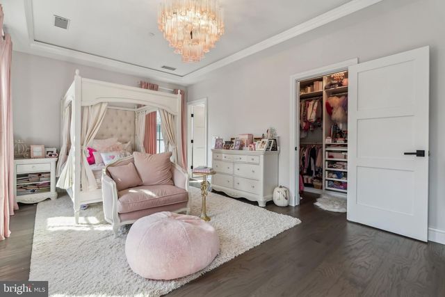 6025 AVON DR, Bethesda, MD 20814