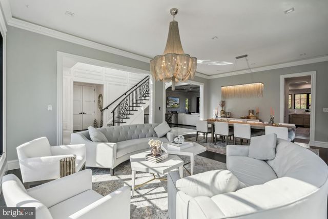 6025 AVON DR, Bethesda, MD 20814