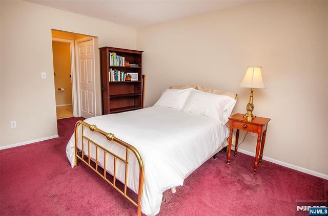 507 Windsor Drive 107, Palisades Park, NJ 07650