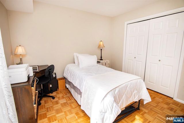 507 Windsor Drive 107, Palisades Park, NJ 07650