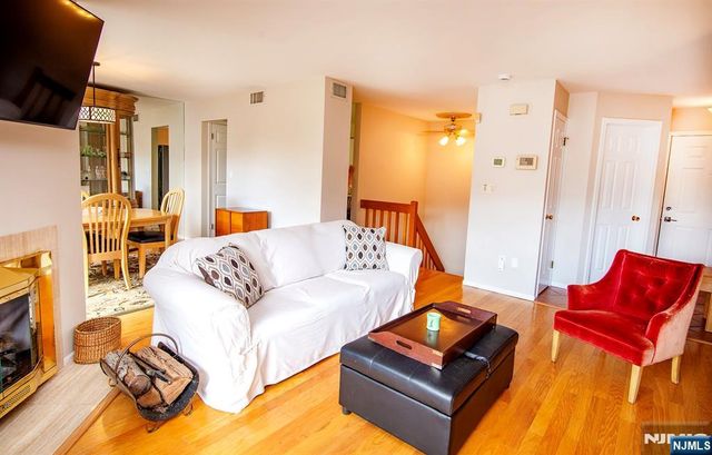 507 Windsor Drive 107, Palisades Park, NJ 07650