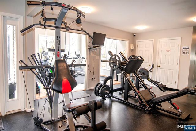 507 Windsor Drive 107, Palisades Park, NJ 07650